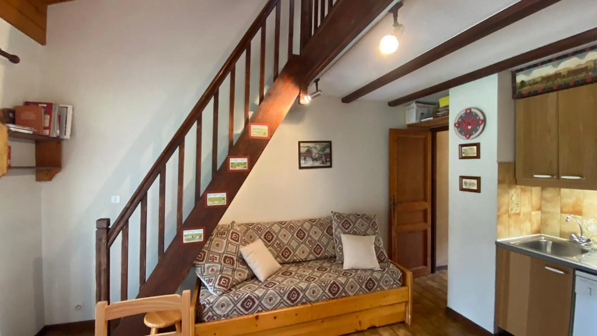 Apartment Studio Avec Mezzanine, Balcon Et Parking A Chatel, Proche Des Remontees Mecaniques - Fr-1-693-17