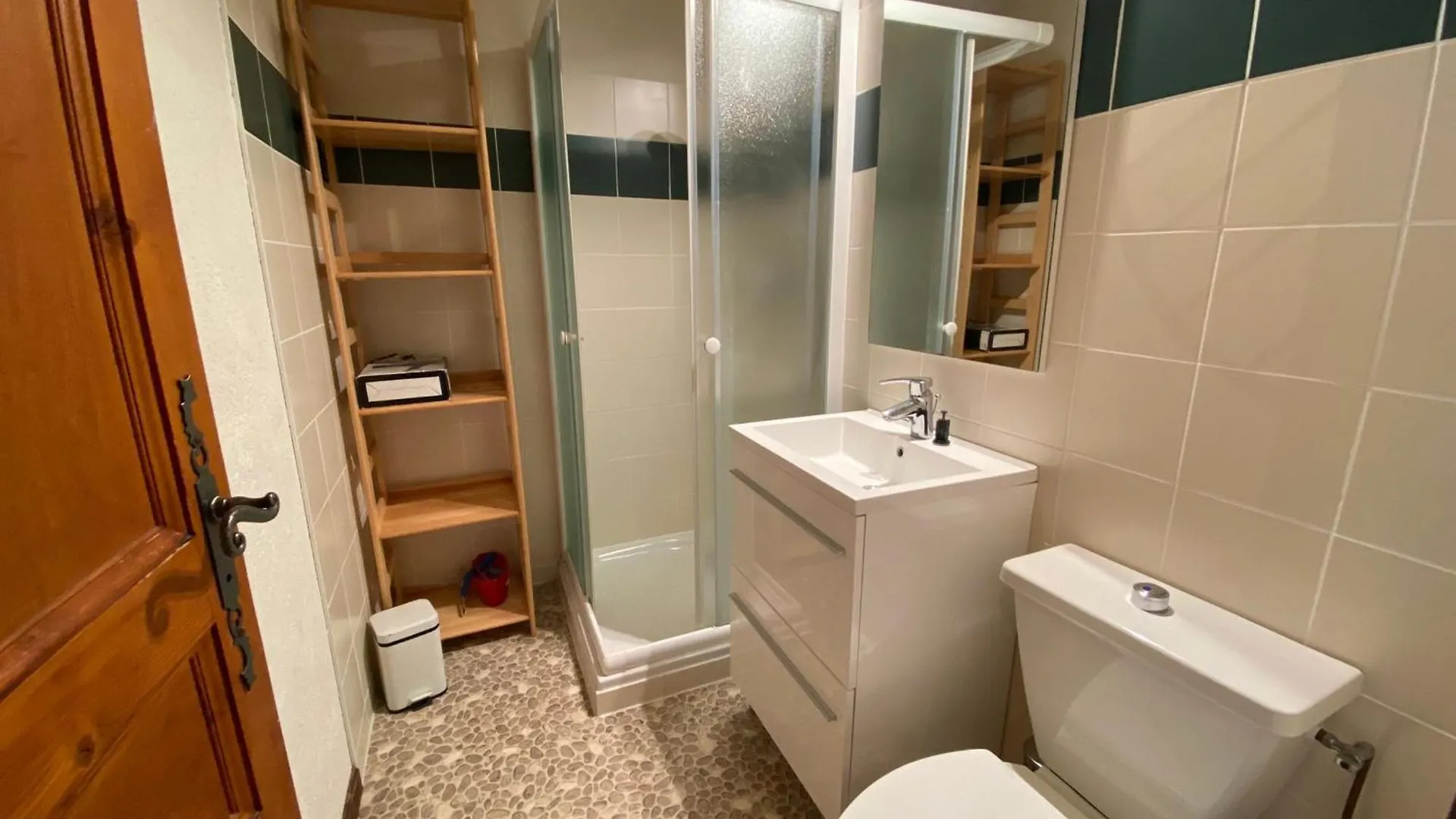 Apartment Studio Avec Mezzanine, Balcon Et Parking A Chatel, Proche Des Remontees Mecaniques - Fr-1-693-17